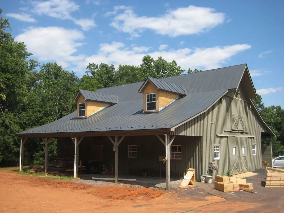 Expert Emergency Roof Leak Repair workmanship in Clemson University